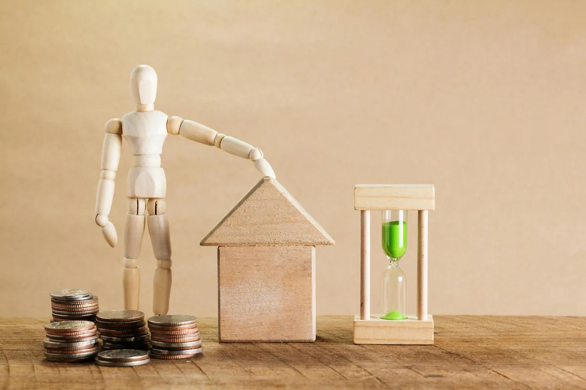 real-estate-investment-financial-strategy-analysis